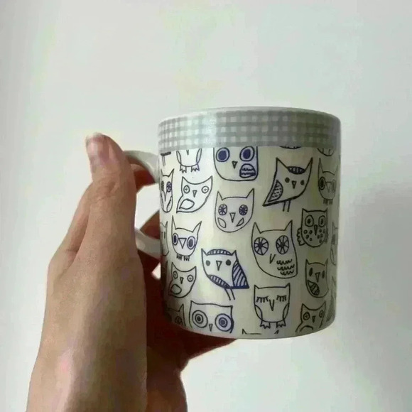 Disaster Design UK Blue White Small Owl Illustrated Tea Mug with Top Lid  Cover - Picture 8 of 15